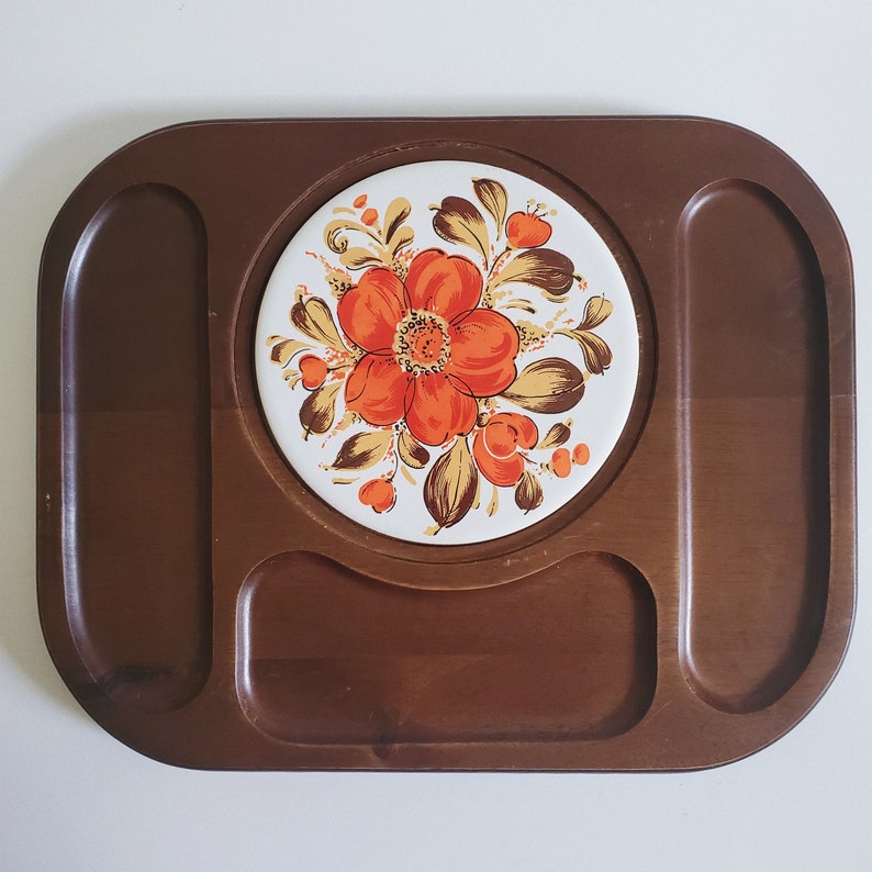 Vintage 1970s Floral Wooden Cheeseboard Tray, Tile Center Piece, Mid Century Charcuterie Serving Platter image 4