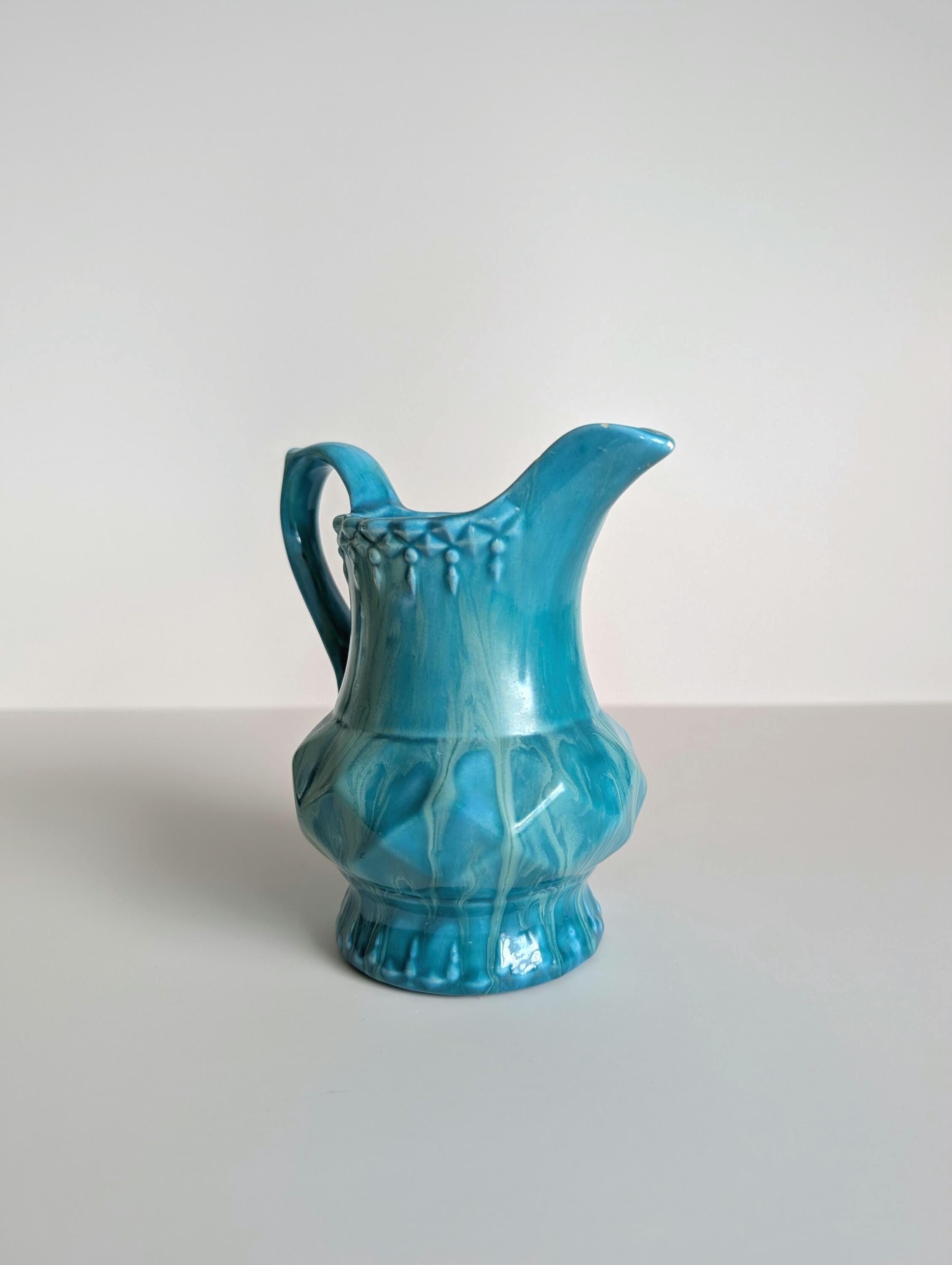 1960年代のヴィンテージブルーグリーンセラミック水差し花瓶：レトロな