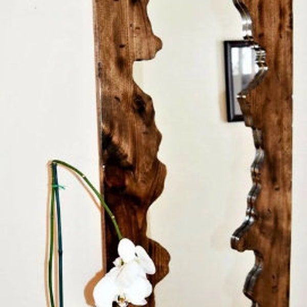 Elegancia hecha a mano, marco de espejo de pared y piso de longitud completa, descubra nuestro marco de espejo de madera con borde curvo, perfecto para pasillos y más
