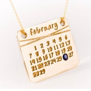 Custom Calendar Necklace- Cute Lovers Calendar Jewelry- Dainty Special Day Necklace- Black Friday-Birthday Calendar-
