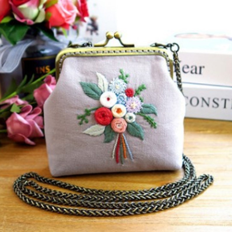 DIY Embroidered Coin Purse - Etsy
