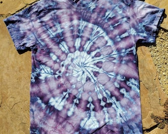 Medium Ice Dye T-Shirt/Tie Dye T-Shirt