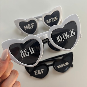 Gafas de corazón personalizadas – Gafas de sol JGA con nombre y fecha | Regalo para invitados a la despedida de soltera, idea de regalo de boda, vasos con texto