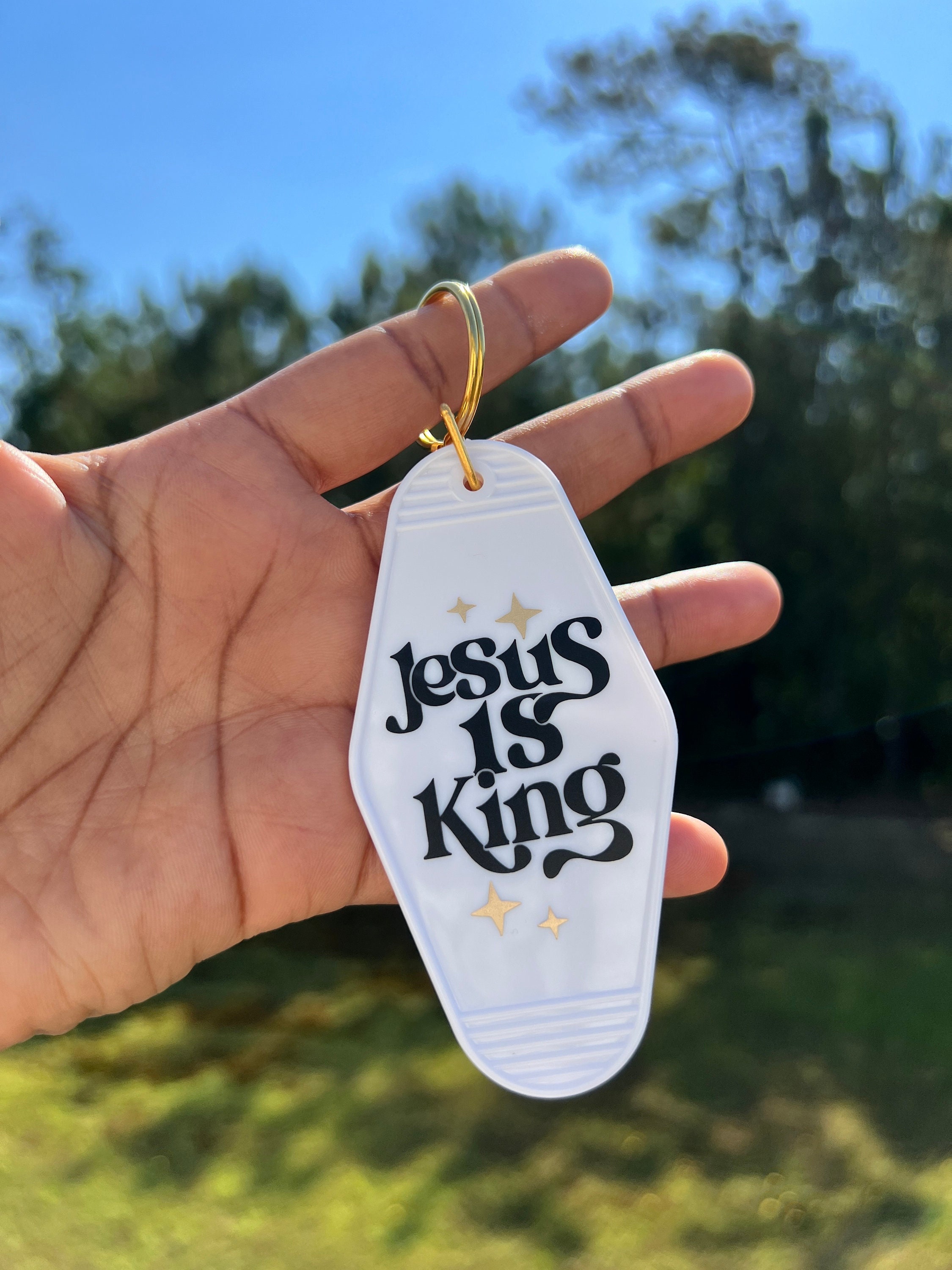 Jesus Is King Motel Keychain: Christian Faith Gift