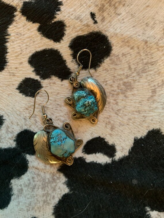 Vintage Native American Silver and Turquoise Earri