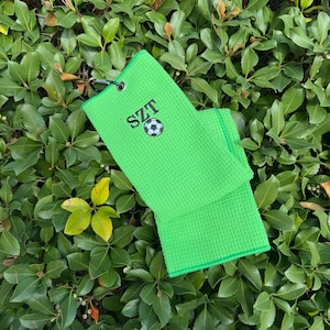 Personalisiertes Monogramm Golf Handtuch: Individuell gesticktes Mikrofaser-Sporttuch