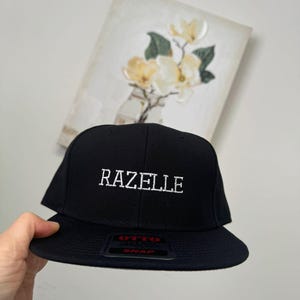 Gorra Snapback bordada personalizada - Para ti y tus amigos - Recuerdos para despedida de soltero/a y padrinos de boda