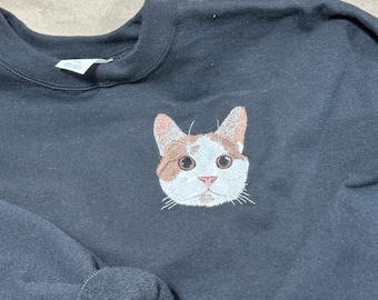 Custom Embroidered Pet Portrait Sweatshirt: Personalized Dog or Cat Gift