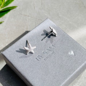 Cute stud earrings, starfish silver earrings, dainty stud earrings, silver stud starfish,  girls earrings, gifts for her, summer jewelry