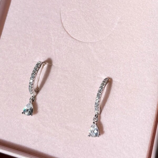 Silver dainty diamond hoop bridal earrings, earrings for her bridesmaid gifts, hoop earrings, gold hoop earrings, handmade wedding earrings