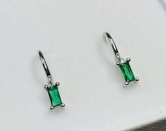 Silver huggie earrings green emerald hoop earrings, green gem earrings, gift for her, silver emerald earrings, emerald drop pendant earrings