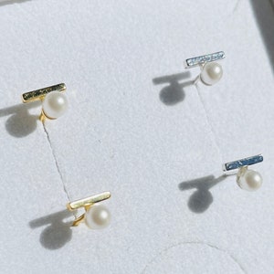 Pearl stud earrings, delicate pearl earrings, tiny pearl earrings, gold studs, silver studs, bridesmaid earrings, minimalist earrings,