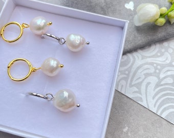 Pearl drop earrings, Gold pearl drop earrings Bridesmaids gift, natural Pearl earrings, pearl hoop earrings, gold baroque pearl earrings