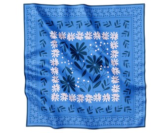 Pañuelo de Seda Primavera | Estampado Floral Azul | Seda Crepe