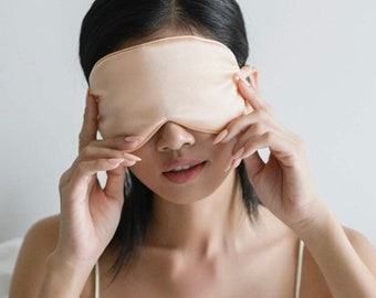 22momme Silk Sleep Mask - Eyemask made from 100% pure mulberry silk.