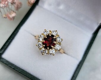 Bague Marguerite Grenat Or 18 carats