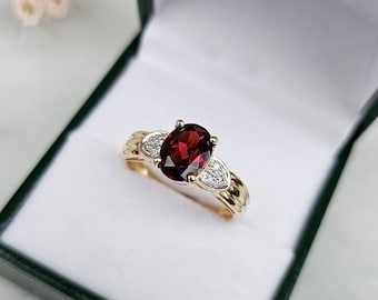 Bague Grenat vintage Or