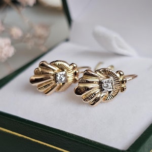 Art Deco Sleeper Earrings 18K Gold