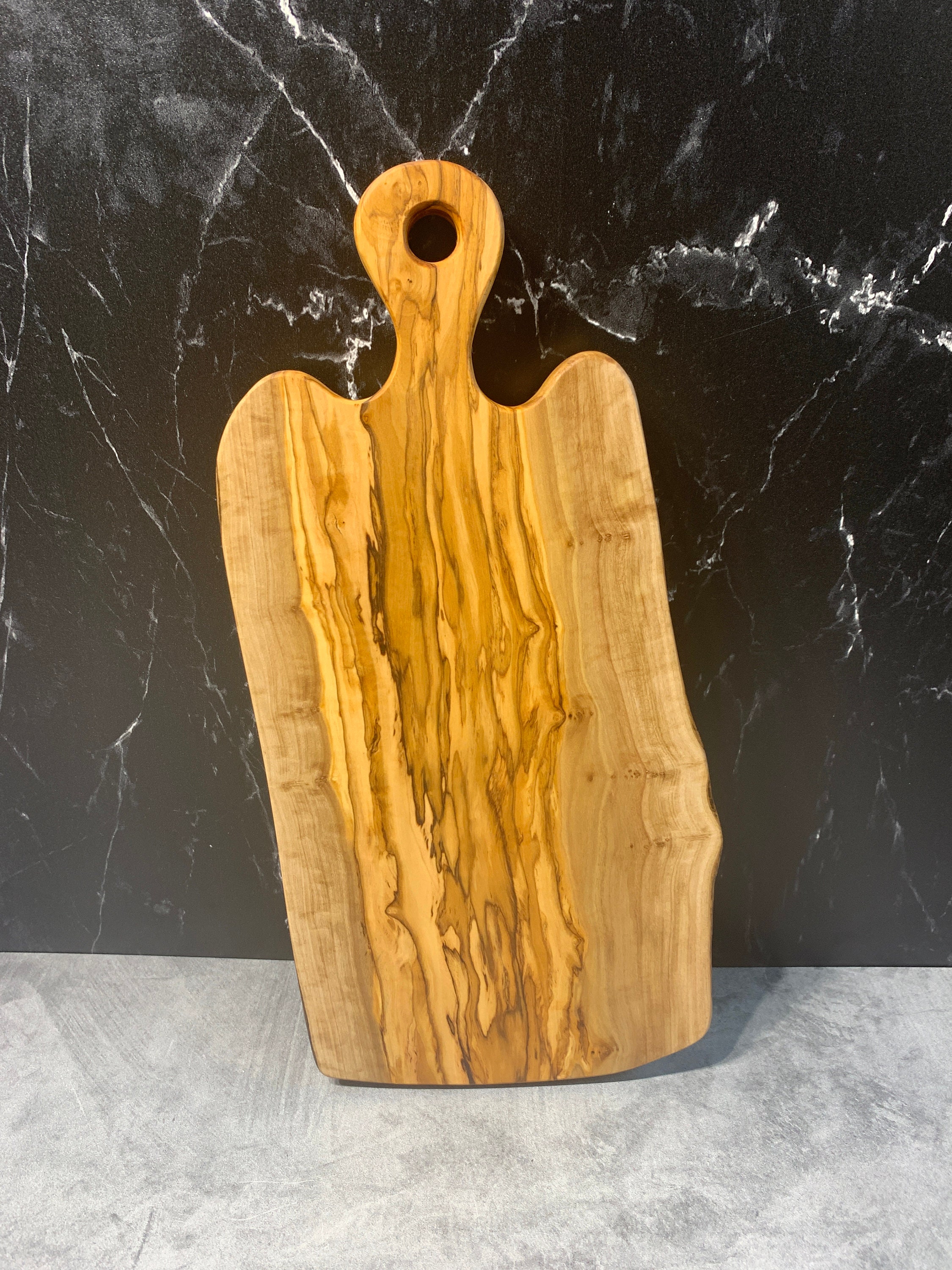 Live Edge Olive Wood Charcuterie Board/Serving Board/Trays And  Platters/Cheese Board - Sheriff