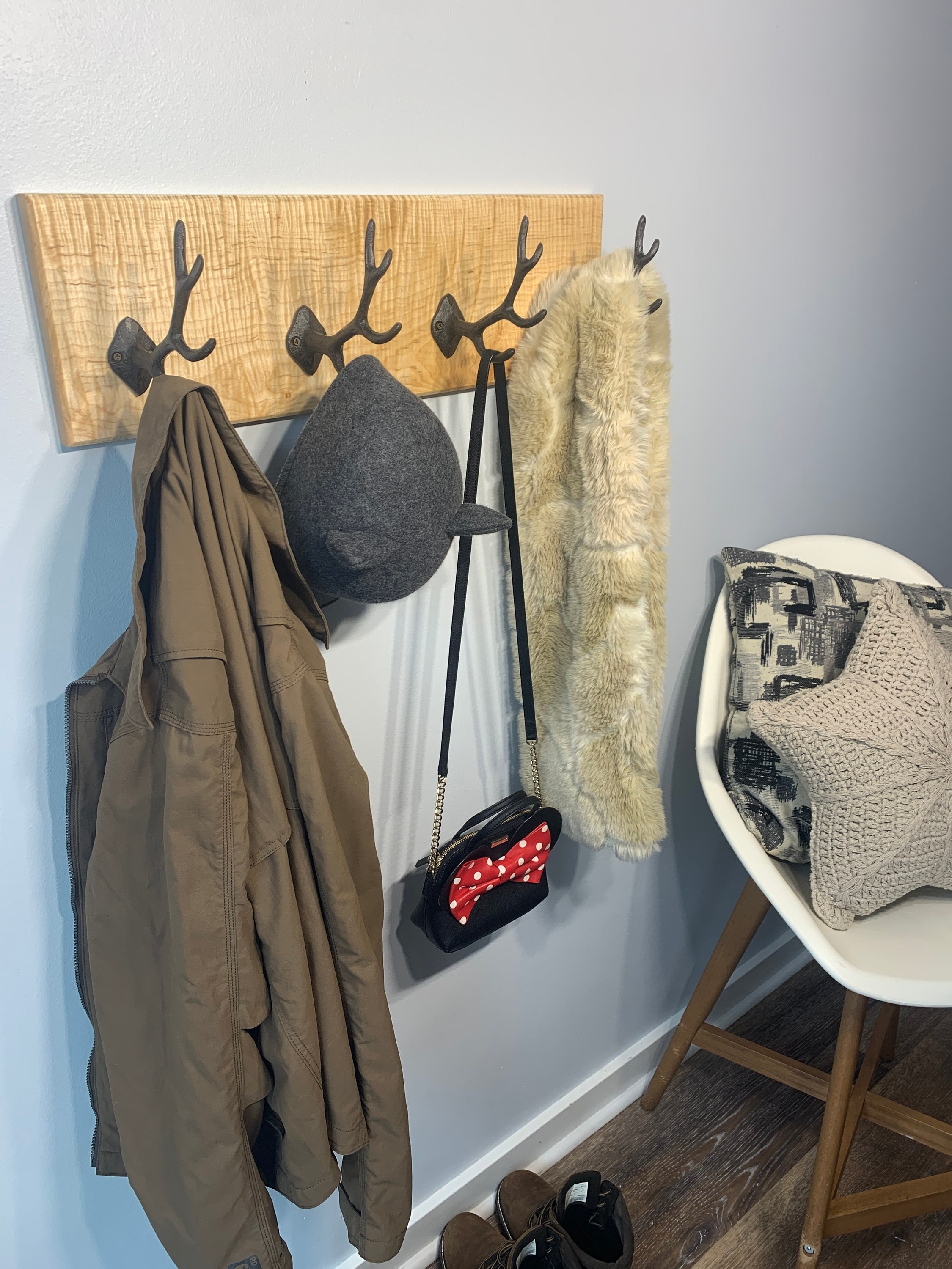 Antler Wall Rack 4 Rustic Cast Iron Deer Antler Hooks on Curly Maple Wood Coat Rack Hat Rack Wall Art Key Hooks