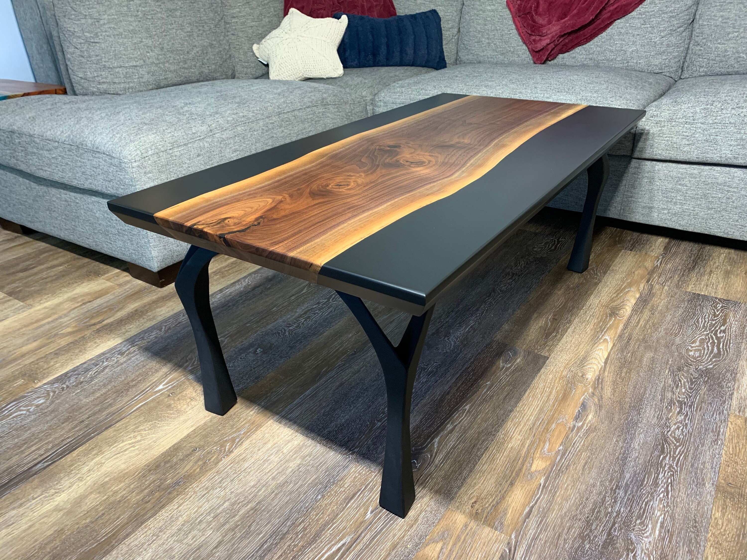 Black Walnut Live Edge River Coffee Table – The Solar Dimension – Black  Epoxy – Natural, Modern, Elegant – Black Powder Coated Steel Legs