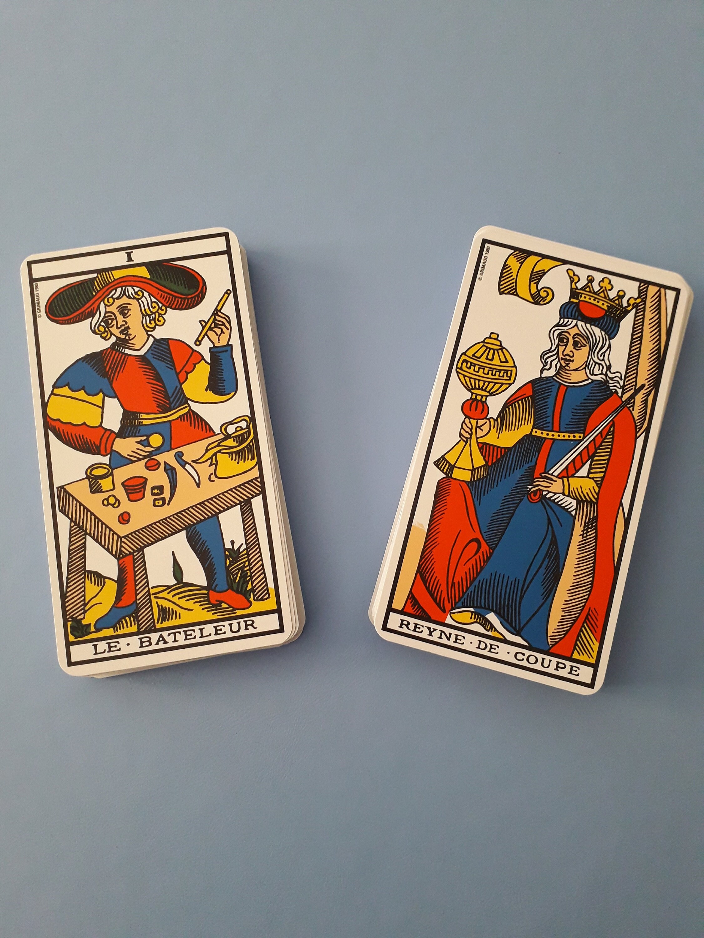 Lot de 3 Questions. Réponse Dans La Journée.