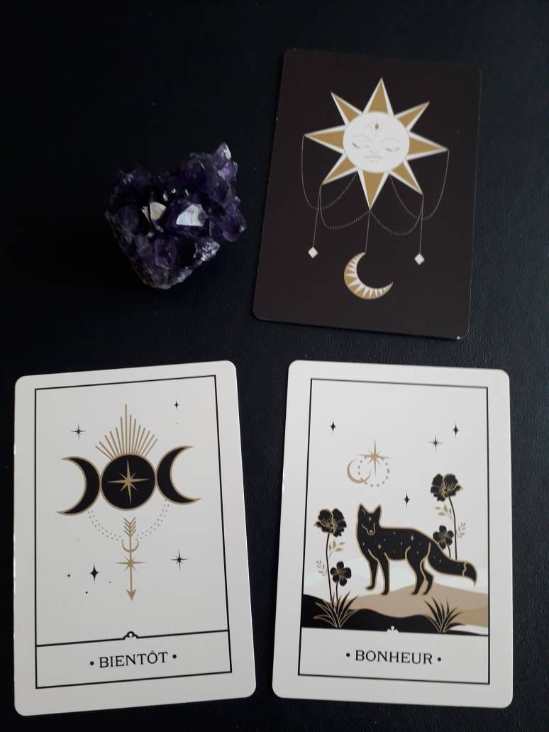 Guidance avec L'oracle de La Voix Des Âmes. Attention Merci Lire Entièrement Prestation Annoncée.