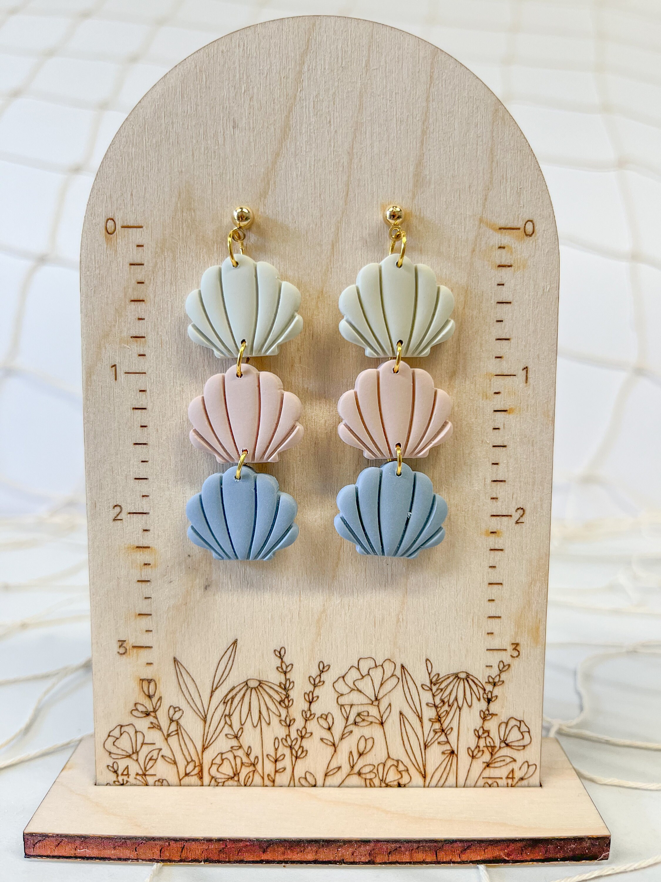 Tri-colored Seashells - Etsy