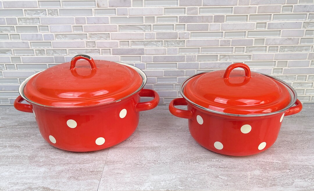 Red Enamel Pot With White Polka Dots, Casserole Skillet Casserole