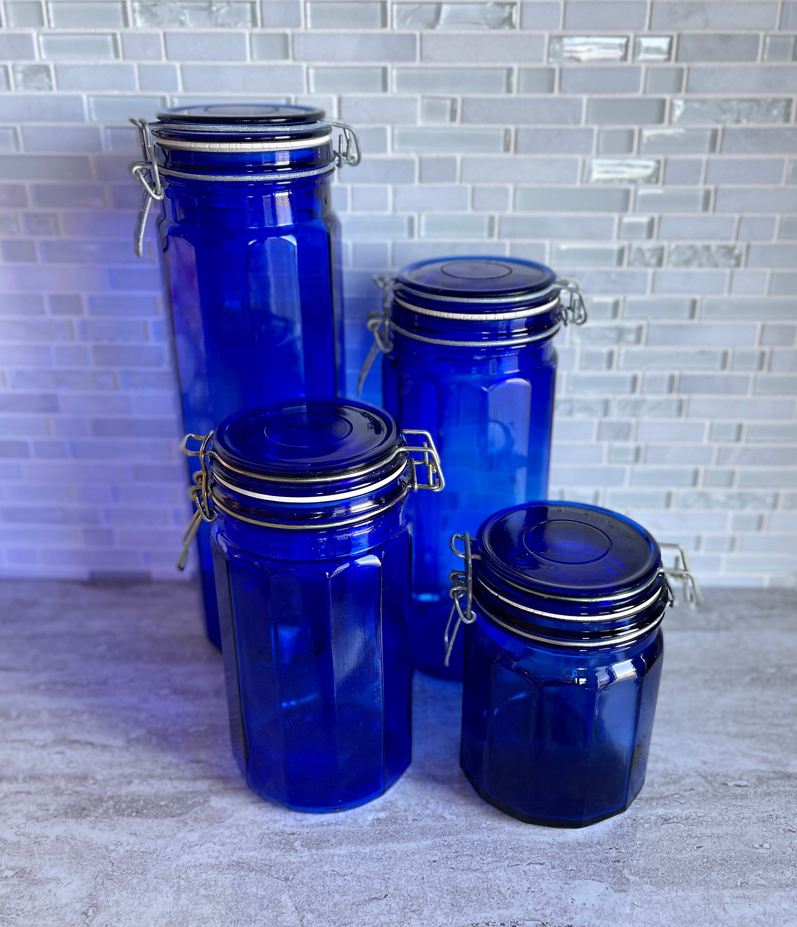 New and used Glass Containers for sale