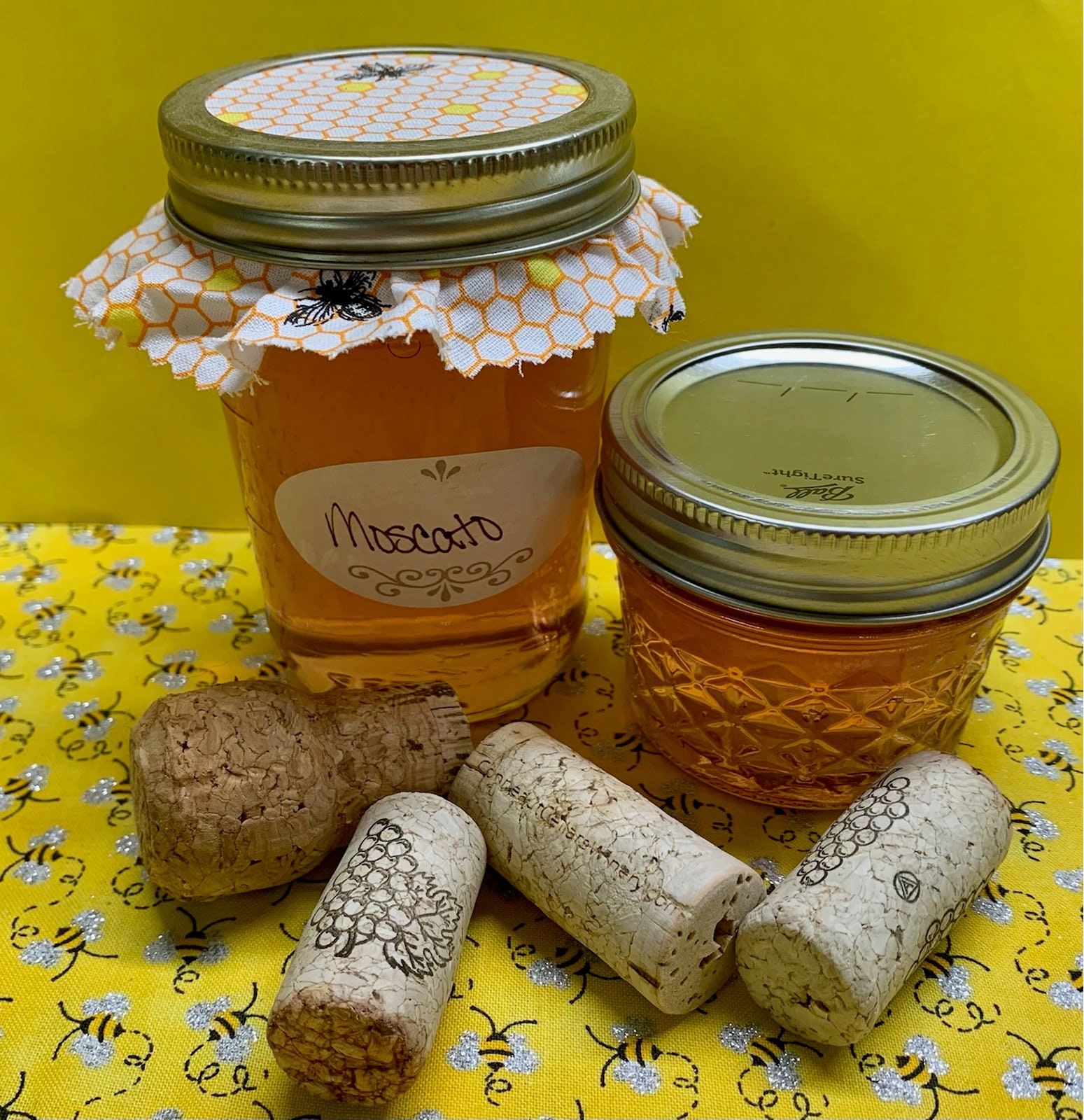 Wine Jelly 4oz 8oz Jars, Sangria Pink Moscato White Niagara White