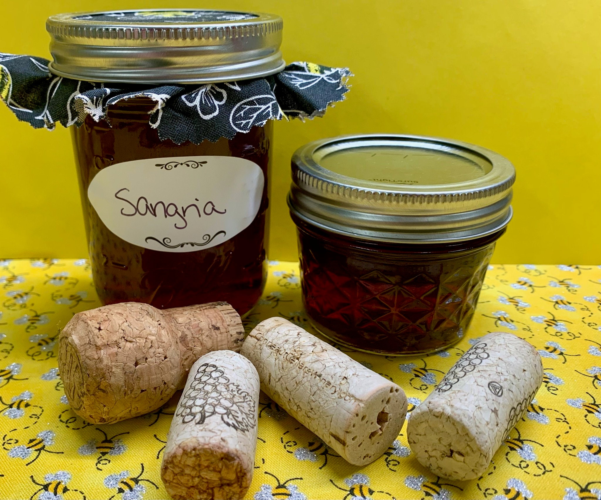 Wine Jelly 4oz 8oz Jars, Sangria Pink Moscato White Niagara White