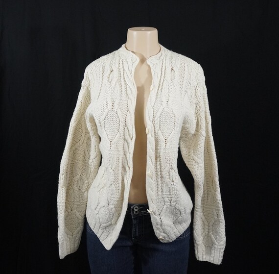 VINTAGE 1970's Granny's Handmade Ivory Cable Knit… - image 2