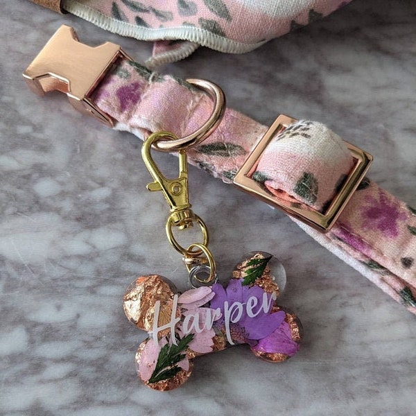 Custom Pet Tags, Dog Tag, Dried Flower Pet Tag, Resin Dog Tags, Pet ID Tags, Dog Tag, Collar accessories, Cat Tags, Personalize Pet Tags,