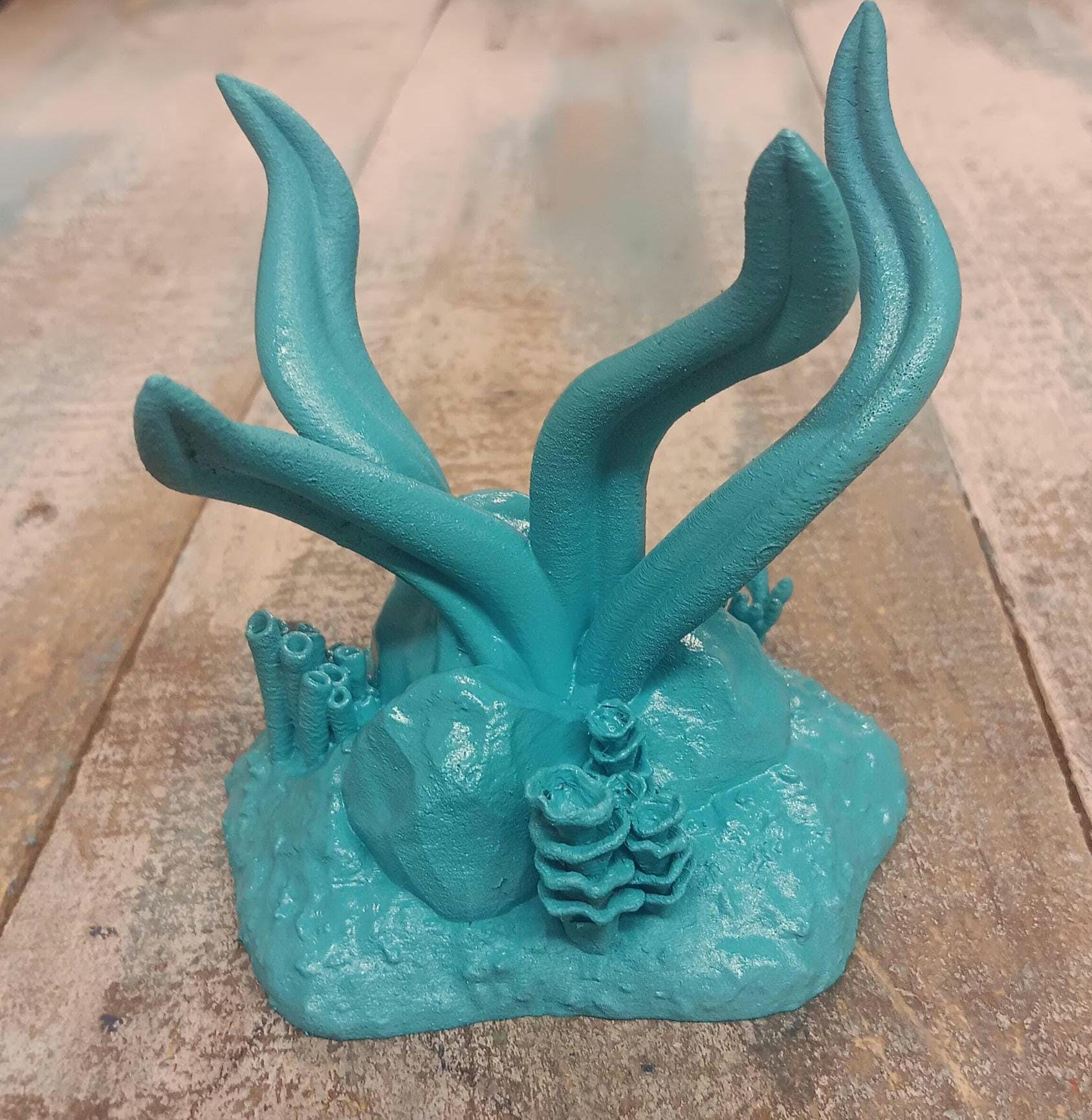 Hand-painted Seashell Display Stand: 3D Printed Coastal Decor - Etsy