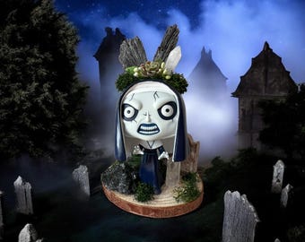 Figura Pop de la Monja del Jardín de Cristal
