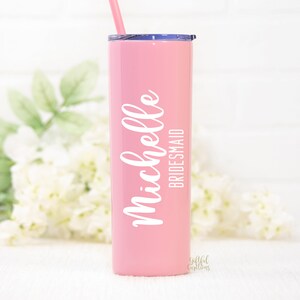 wedding party tumbler, includes one name and title per tumbler for mother of the bride or mother of the groom or sister of the bride or groom, or maid of honor or bridesmaid or matron of honor.