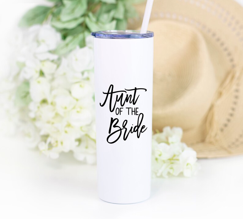 aunt of the bride or groom tumbler with lid and straw