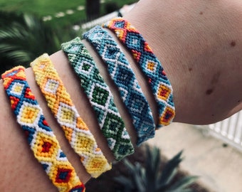 aesthetic string bracelets