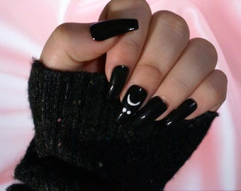 wallpapers Acrylic Nail Designs Black And White Nails With Smiley Face happy nails etsy