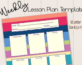 Könnte beinhalten: Wochenplanvorlage mit dem Text "Weekly Lesson Plan Template". Das Design umfasst einen gestreiften Rand in Rosa, Orange, Blau und Grün. Die Vorlage hat das Format US Letter, 21,6 x 27,9 cm, mit Feldern für Woche, Name und Klasse.