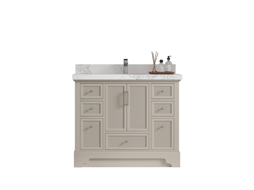 Alys 42 In. W X 22 In. D Single Sink Bathroom Vanity in Fine Grain