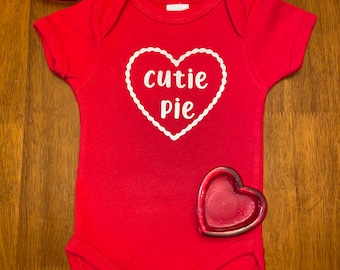 Cutie Pie Heart Onesie/T-Shirt