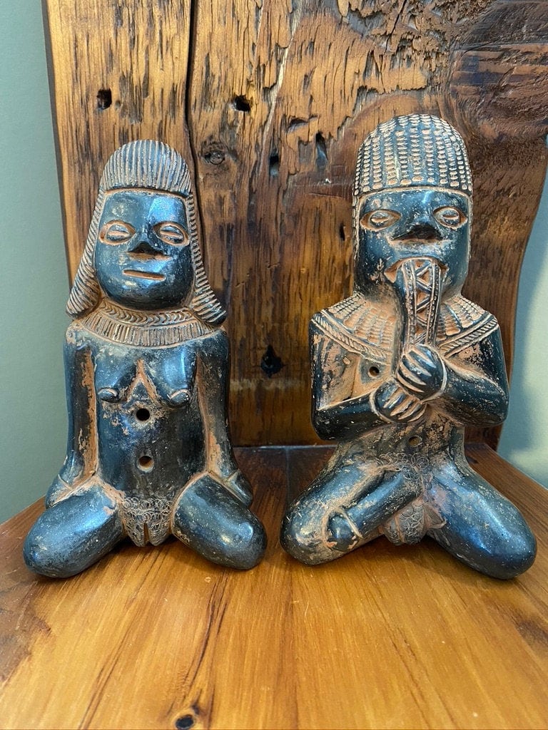 Rare Pre-columbian Peruvian Fertility Figurines, Blackware