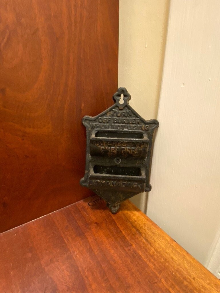 Fireplace Match Holder, Black Vintage Cast Iron, Rustic Farmhouse  Decoration 