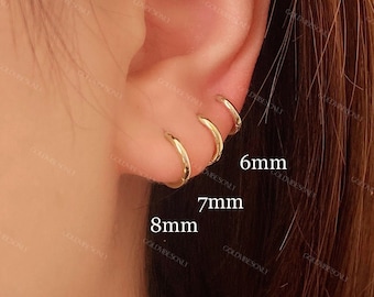 Tiny Simple Hoop Earrings • 14k Gold Dainty Earrings • Huggie Hoops Earrings •  Patterned Earrings • Minimalist Earrings • Gift for Her