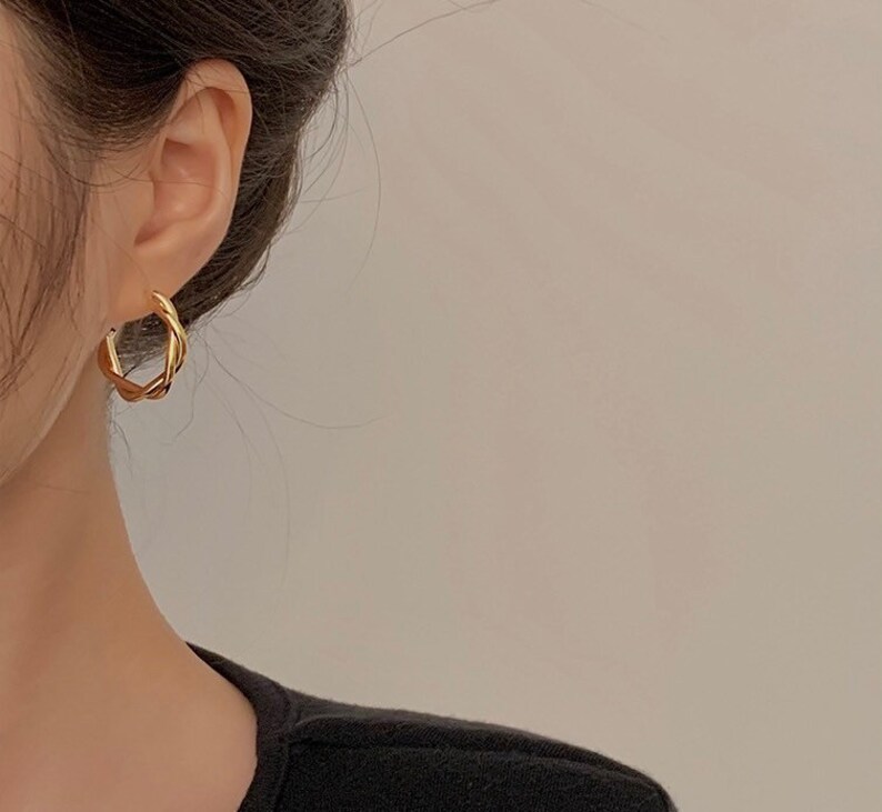 Twist Gold 18k Gold Hoop Earrings Hypoallergenic Titanium Etsy