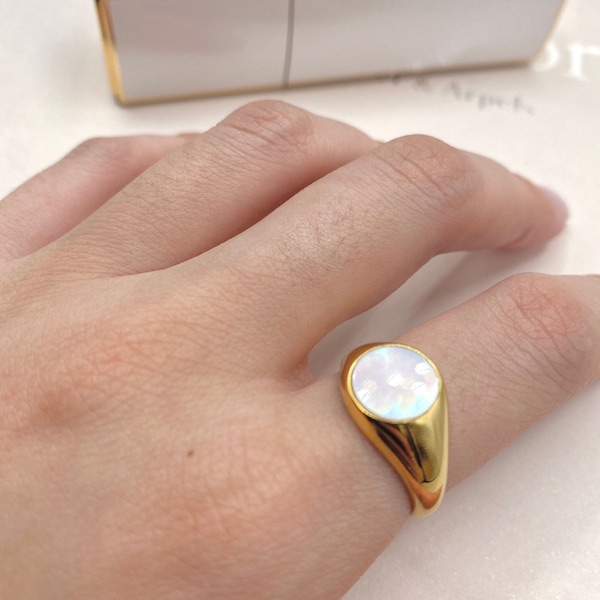 White Mother Of Pearl • Statement Gold Ring Signet • Forefinger Dome