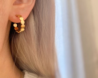 Simple Hoop Gold Earring • Hypoallergenic Open 18k Gold • Titanium Nickel Free Earrings • Hoops Dainty Minimalistic Minimalist Delicate