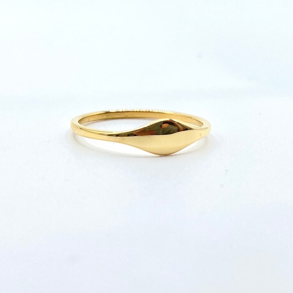 Thin Gold Band • Dainty 18k Ring •  Signet Delicate Simple •  Stackable tiny Gold • Dainty Minimalistic